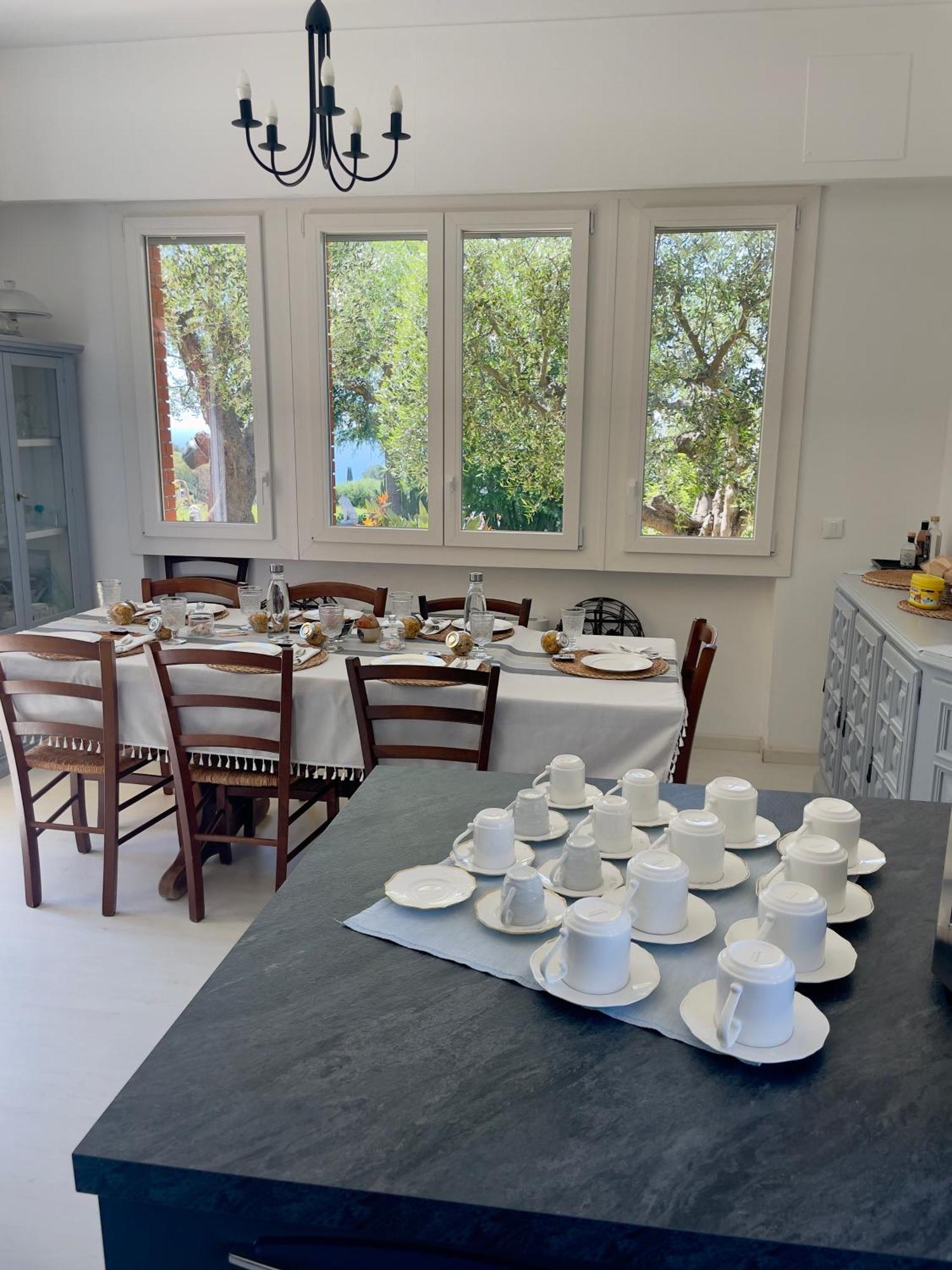 Villa Gaia - Luxury Villa, Pool & Wellness Rooms Bordighera Exterior photo